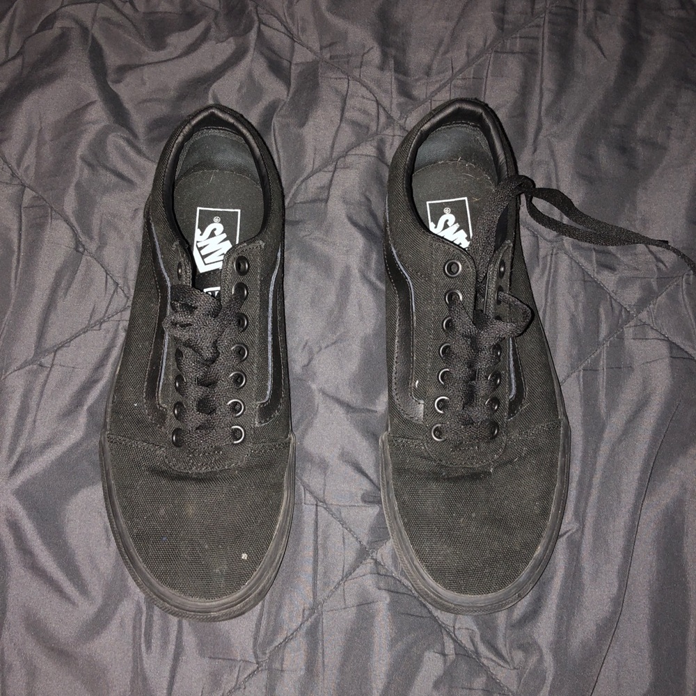 black vans